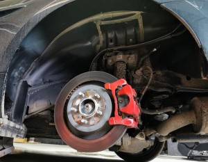Ford Mustang BULLIT wygłuszenie drzwi, bagażnika i nadkoli – zdjęcie 12