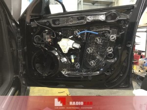 Audi A4 B8 wygłuszenie drzwi – zdjęcie 4