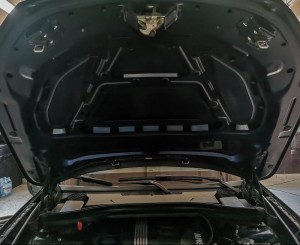 Bmw X1 wygłuszenie drzwi i maski – zdjęcie 7
