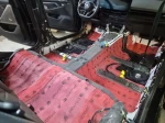 Wyciszenie podłogi auta BMW 5