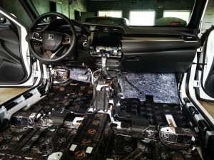 Honda Civic X wygłuszenie podłogi, bagażnika, nadkoli – zdjęcie 2