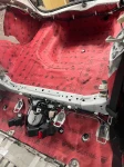 Izolacja akustyczna bagażnika matą 2w1 wygłuszającą