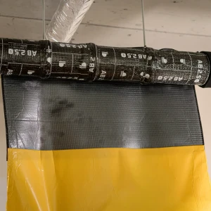 Zestaw do izolacji rur kanalizacyjnych i pionów 100x100 cm – zdjęcie 9