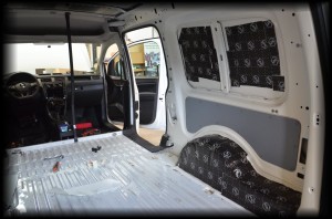 VW Caddy wygłuszenie całego samochodu – zdjęcie 1