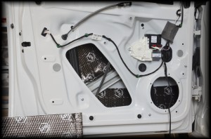VW Caddy wygłuszenie całego samochodu – zdjęcie 5