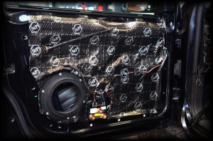 VW Jetta wygłuszenie drzwi – zdjęcie 2