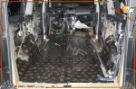 Wewnętrzne poszycie boczne przestrzeni pasażerskiej Citroëna SpaceTourer wyklejone matą alubutylową Bitmat