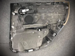 Mini Cooper wygłuszenie drzwi, maski i podłogi – zdjęcie 1