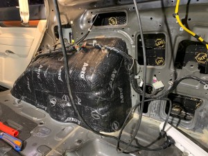 Mitsubishi Pajero wygłuszenie podłogi i bagażnika – zdjęcie 4
