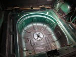 Wnęka na koło zapasowe w bagażniku Rover 75 precyzyjnie i szczelnie zabezpieczona matą wygłuszającą marki Bitmat