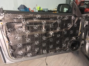 Saab 93 Cabrio wygłuszenie drzwi – zdjęcie 2