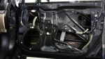 Kolejny etap kompleksowego wyciszenia drzwi w Subaru Outback z wykorzystaniem materiałów izolacyjnych bitmat