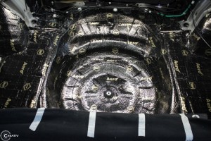 SUBARU WRX STI wygłuszenie drzwi, podłogi, bagażnika i nadkoli – zdjęcie 2