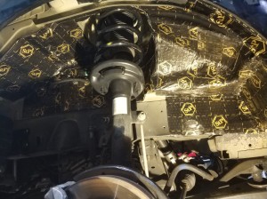 Suzuki Vitara wygłuszenie nadkoli, bagażnika i podłogi – zdjęcie 2