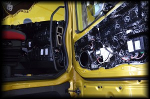 Volvo FH500 wygłuszenie drzwi – zdjęcie 10
