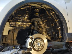 Toyota RAV4 wygłuszenie nadkoli – zdjęcie 4