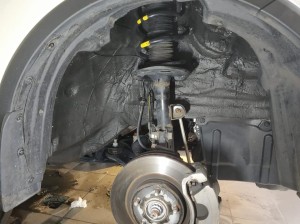 Toyota RAV4 wygłuszenie nadkoli – zdjęcie 8