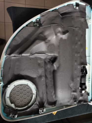 VW Passat B5 wyciszenie drzwi wygłuszenie boczkow pianka memory
