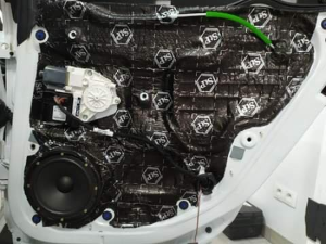 Audi A3 8P wygłuszenie drzwi – zdjęcie 5