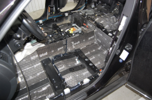 Infiniti QX70 wygłuszenie całego samochodu – zdjęcie 2