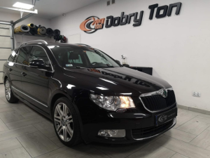 Skoda SuperB II wygłuszenie drzwi – zdjęcie 1