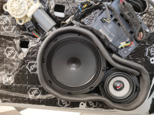 Mercedes SL 63AMG wygłuszenie drzwi – zdjęcie 8