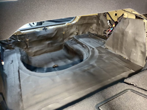VW Passat B8FL wygłuszenie wyciszenie bagaznika druga warstwa kauczuk K6s