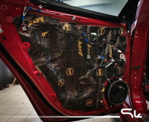 Toyota Corolla XII wygłuszenie całego samochdou – zdjęcie 11