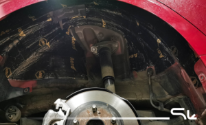 Toyota Corolla XII wygłuszenie całego samochdou – zdjęcie 12