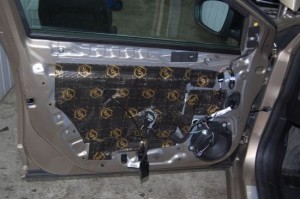 Renault Megane IV wygłuszenie samochodu – zdjęcie 8