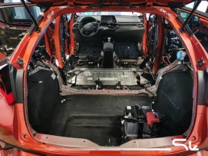 TOYOTA CH-R wygłuszenie całego samochodu – zdjęcie 3