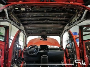 TOYOTA CH-R wygłuszenie całego samochodu – zdjęcie 4
