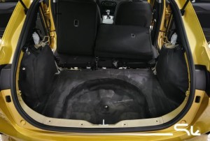 KIA XCeed wygłuszenie drzwi i bagażnika – zdjęcie 6
