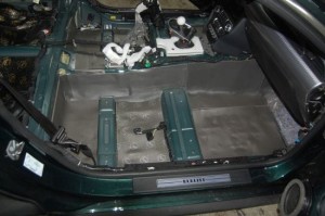 Ford Mustang Bullitt wygłuszenie całego samochodu – zdjęcie 4